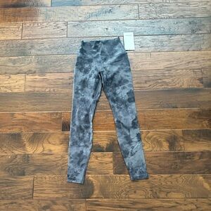 Lululemon align diamond dye pitch grey graphite grey leggings